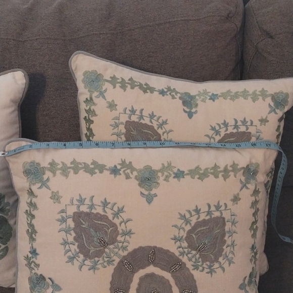 Pier 1 One Embroidered Moroccan Boho Accent Throw Pillow Cover Blue Crea… - Picture 6 of 10